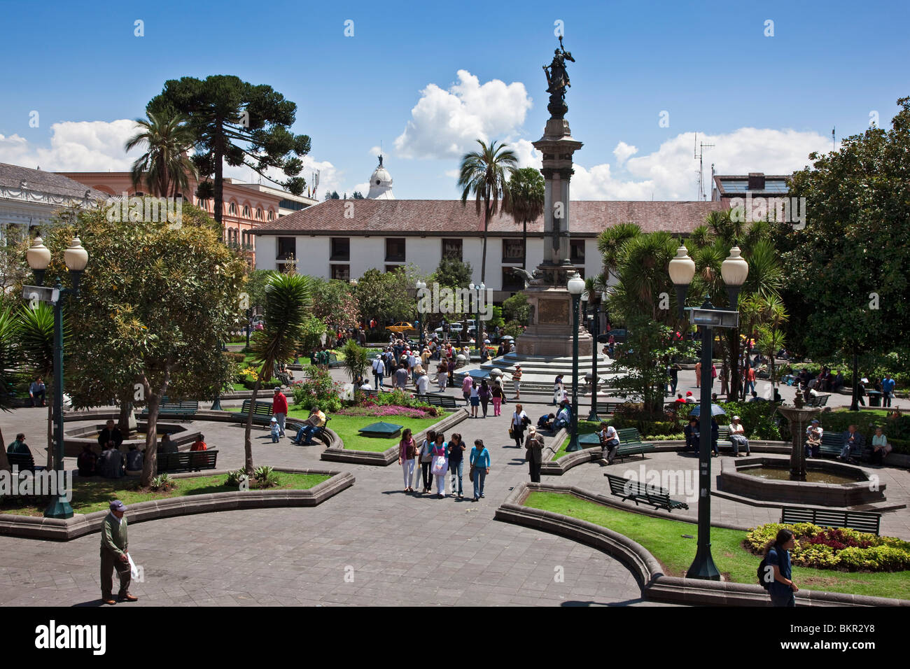 L'Équateur, la place de l'indépendance dans la vieille ville de Quito. Banque D'Images