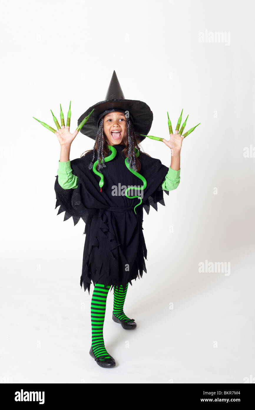 Fille habillé en costume pour l'Halloween Banque D'Images