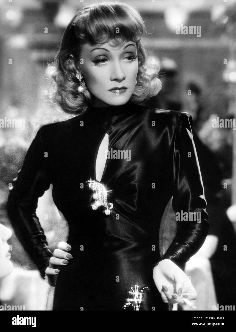 MANPOWER (1941) Marlene Dietrich RAOUL WALSH (DIR) 006 Banque D'Images