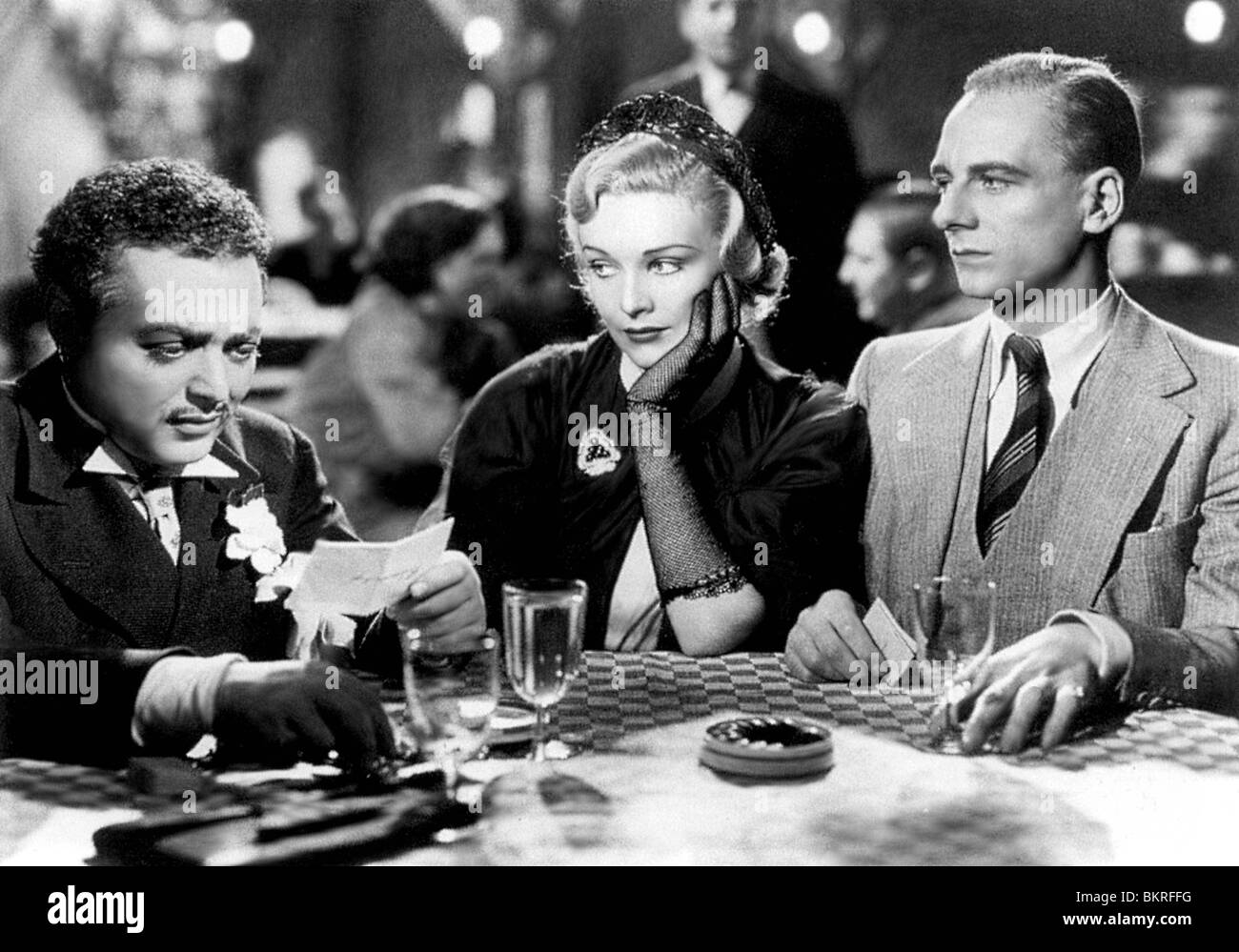 AGENT SECRET (1936) MADELEINE CARROLL Alfred Hitchcock (DIR) 004 Banque D'Images