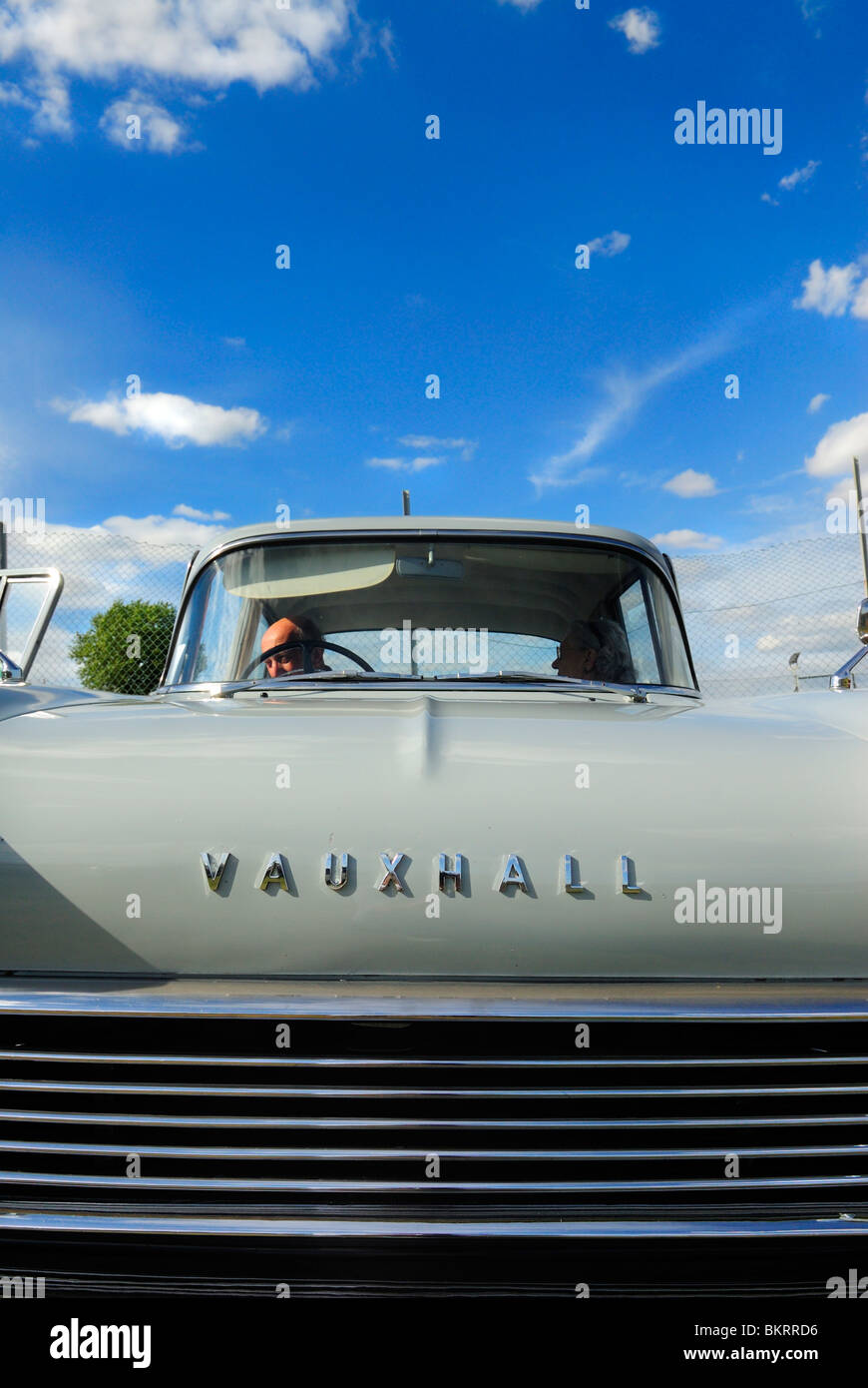 Vauxhall Victor F Series II Deluxe, un insigne Détail Banque D'Images