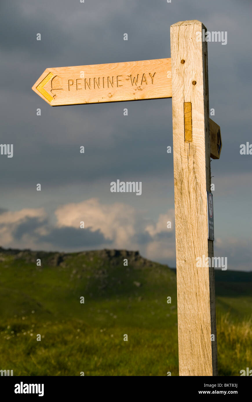 Sentier Pennine Way signe à Edale, Peak District, Derbyshire, Angleterre, RU Banque D'Images