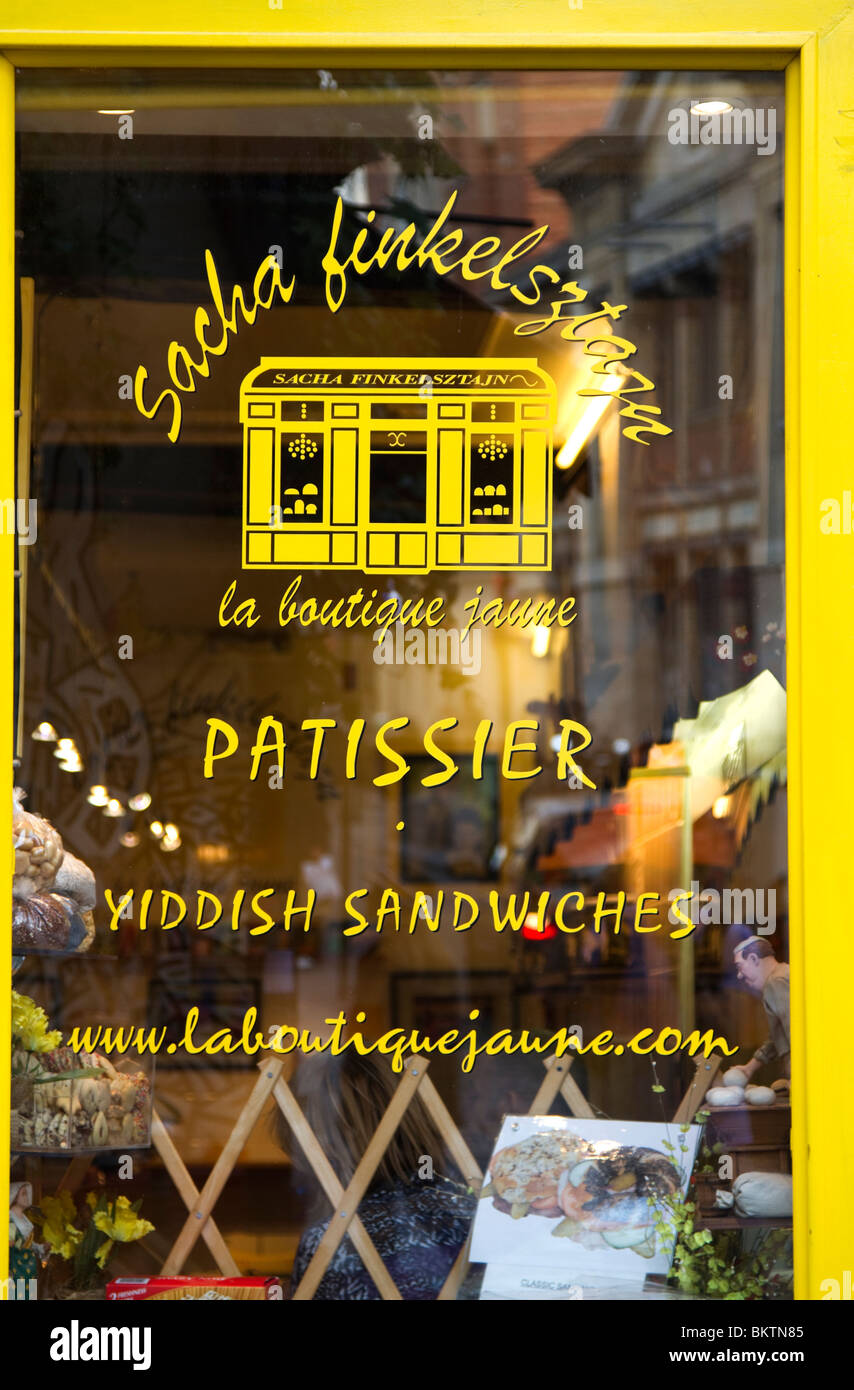 Patisserie juive dans le quartier du Marais à Paris Banque D'Images