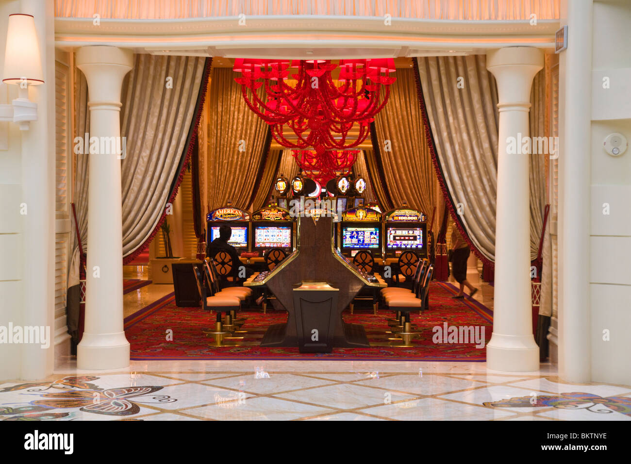 Les machines de jeu à l'intérieur de l'ENCORE WYNN Hotel and Casino - LAS VEGAS, NEVADA Banque D'Images