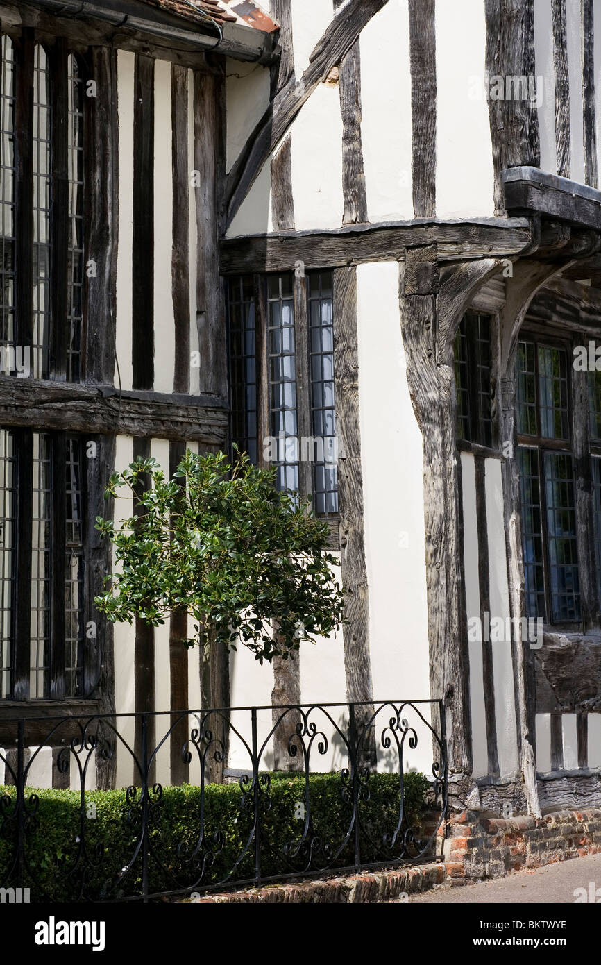 L'ancien Hall de la laine sur le coin de rue de la femme et de l'eau Rue, Lavenham - maintenant partie de The Swan Inn Banque D'Images