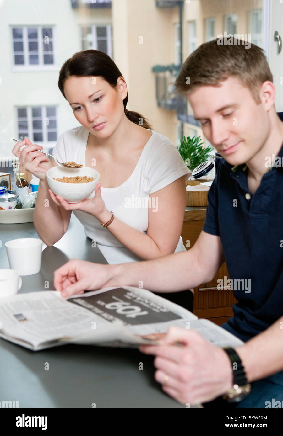 Coulple eating breakfast Banque D'Images