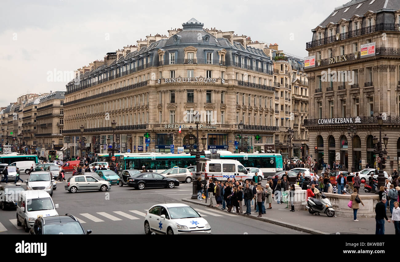 Avis De La Banque Solfea Et La Commerzbank De La Place De L Opera