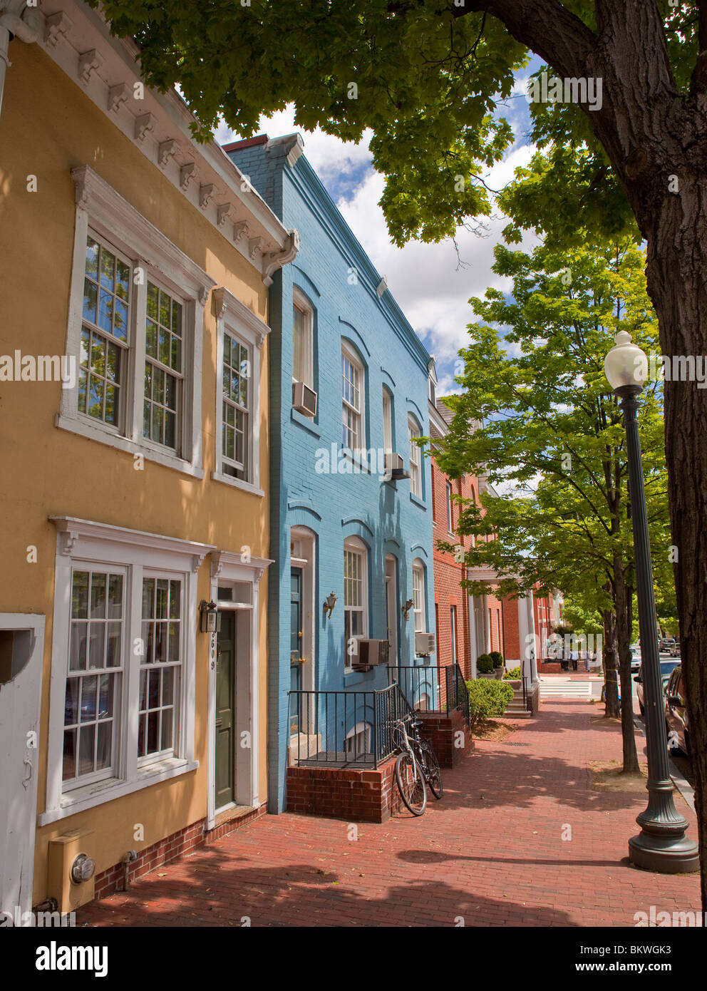 WASHINGTON, DC, USA - Maisons sur O street dans le quartier historique de Georgetown. Banque D'Images