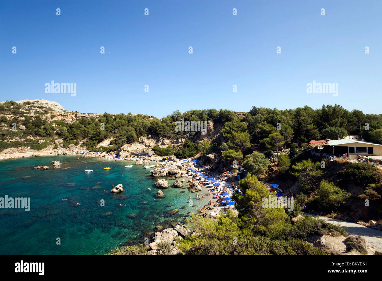 Canon De Navarone Lieu De Tournage Vue sur plage à Anthony Quinn Bay, lieu de tournage du film Les Canons de  Navarone, Falirakis, Rhodes, Grèce Photo Stock - Alamy
