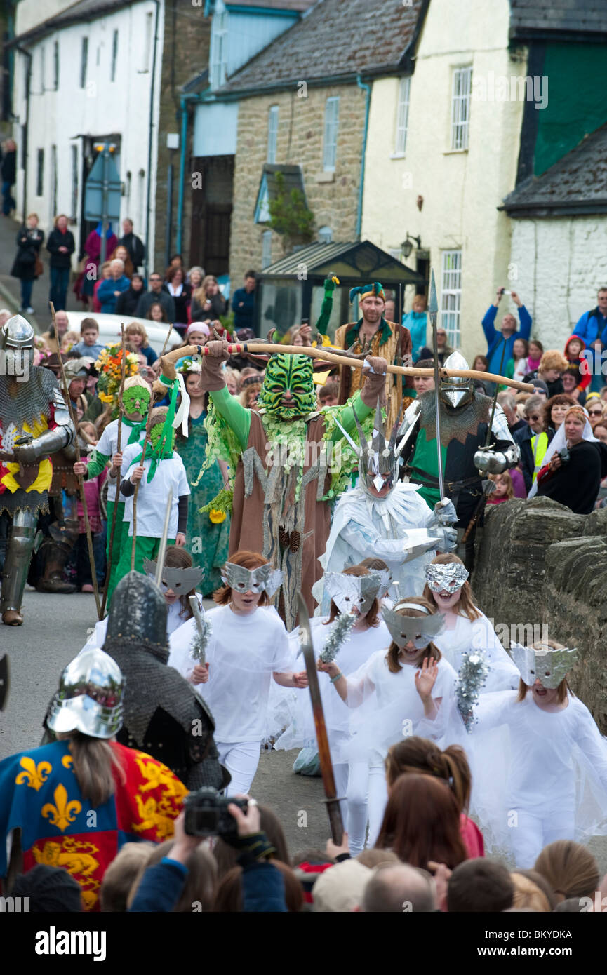 L'homme vert et le gel sur le pont à la reine d'Oisans, Shropshire Banque D'Images