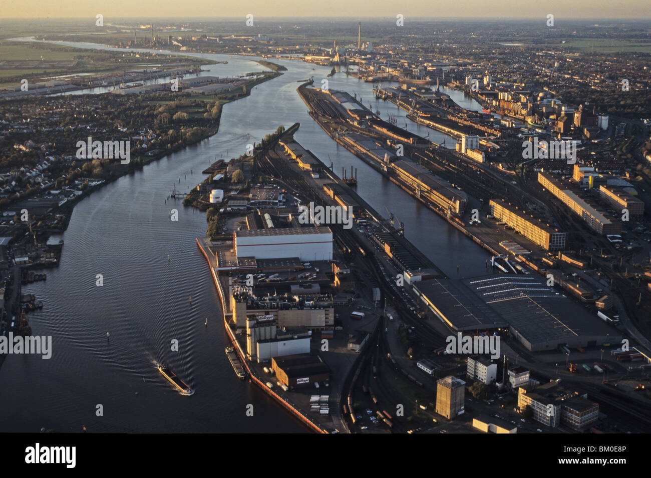 Photo aérienne de Brême port Weser, dans le nord de l'Allemagne Banque D'Images