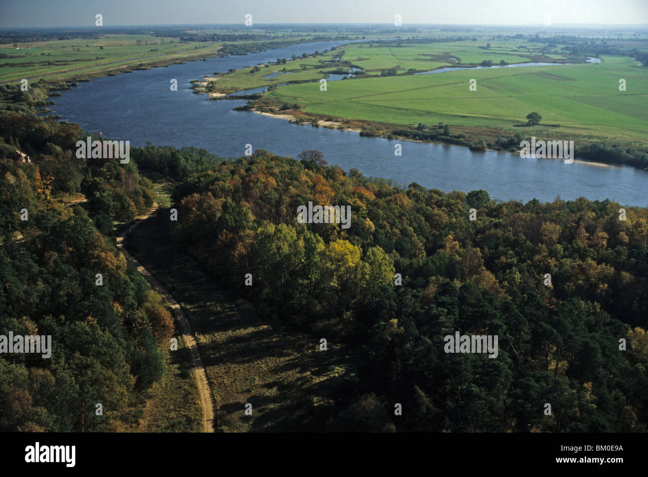 Photo aérienne de l'Elbe, près de Düsseldorf, Allemagne du nord, Basse-Saxe Banque D'Images