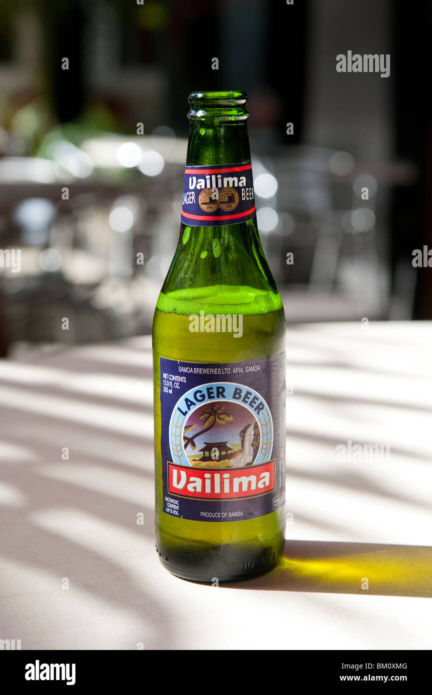 Une bouteille de bière froide Vailima, Apia, Samoa Banque D'Images