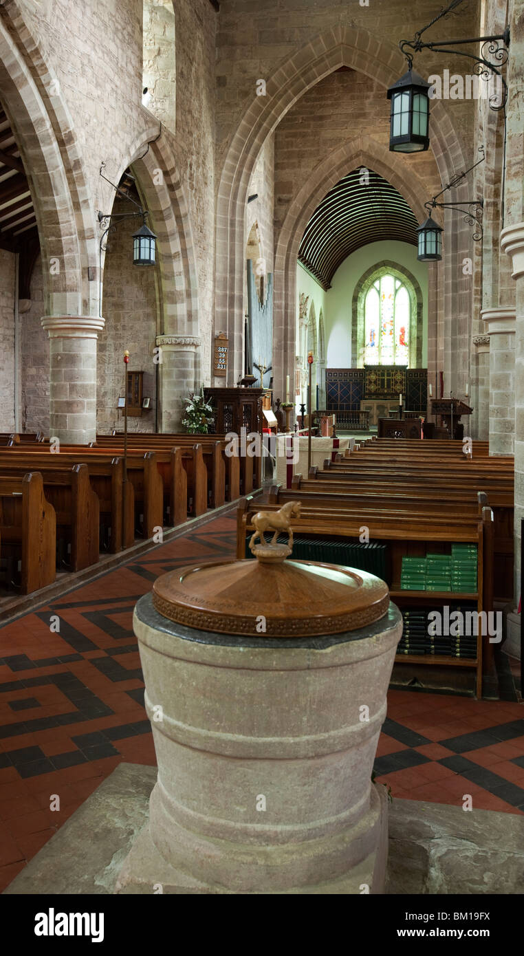 Royaume-uni, Angleterre, Herefordshire, beaucoup Marcle, St Bartholomew's Church interior Banque D'Images