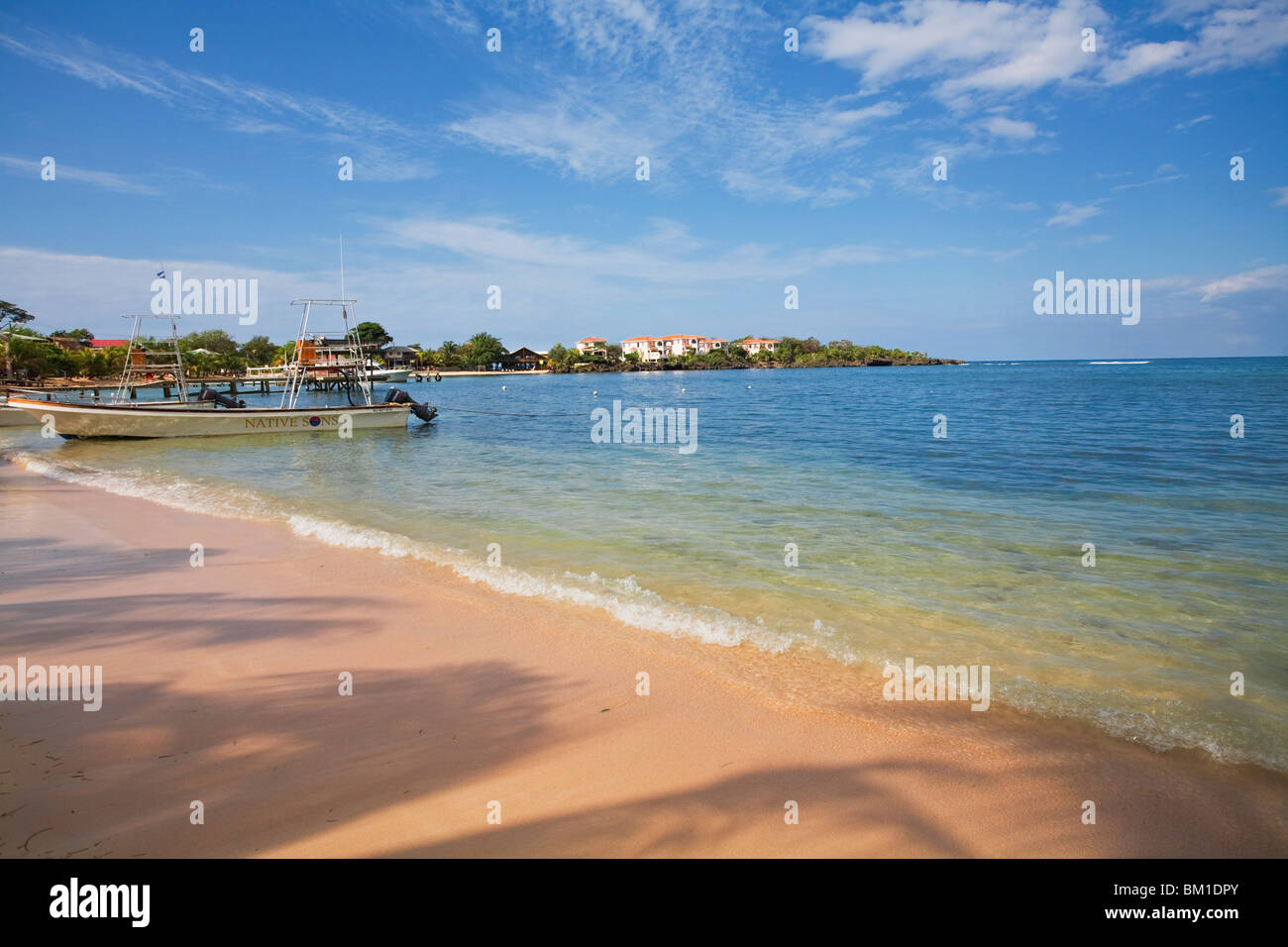 Half Moon Bay, Roatan, Bay Islands, Honduras, Amérique Centrale Banque D'Images