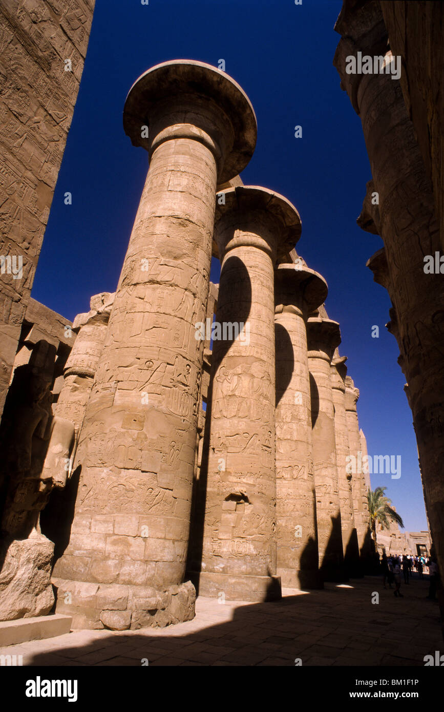 Temple de Karnak, colonne Louxor, Egypte, Afrique du Nord, Afrique Banque D'Images