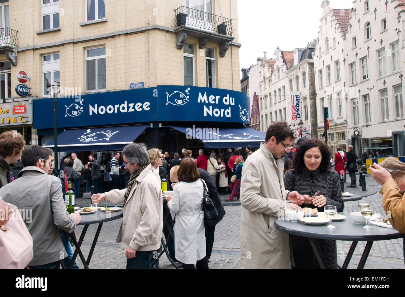 Sint Katelijne Noordzee Mer du Nord à la Place Sainte Catherine Fish Bar Bruxelles Belgique Banque D'Images