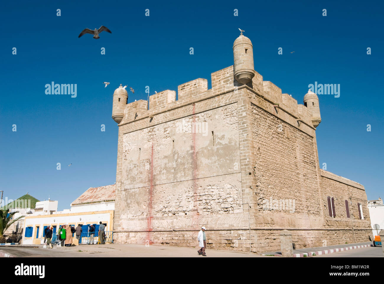 Vue sur les remparts de la Vieille Ville, site du patrimoine mondial de l'UNESCO, Essaouira, Maroc, Afrique du Nord, Afrique Banque D'Images