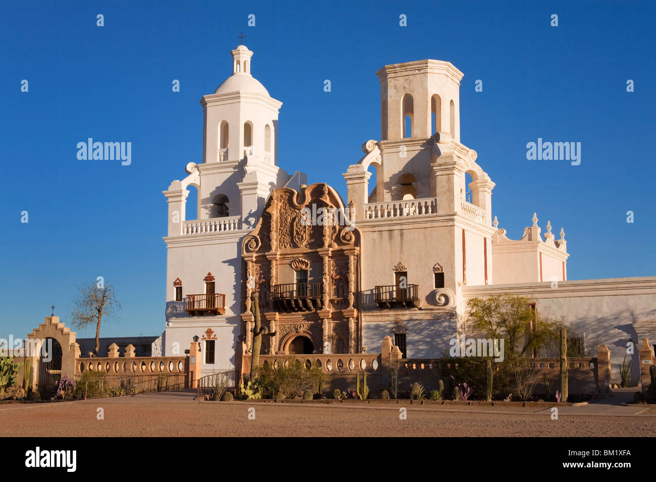 Mission San Xavier del Bac, Tucson, Arizona, États-Unis d'Amérique, Amérique du Nord Banque D'Images