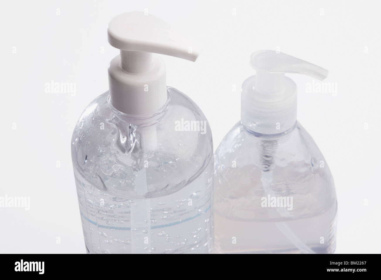 Close-up de distributeurs de savon liquide Banque D'Images