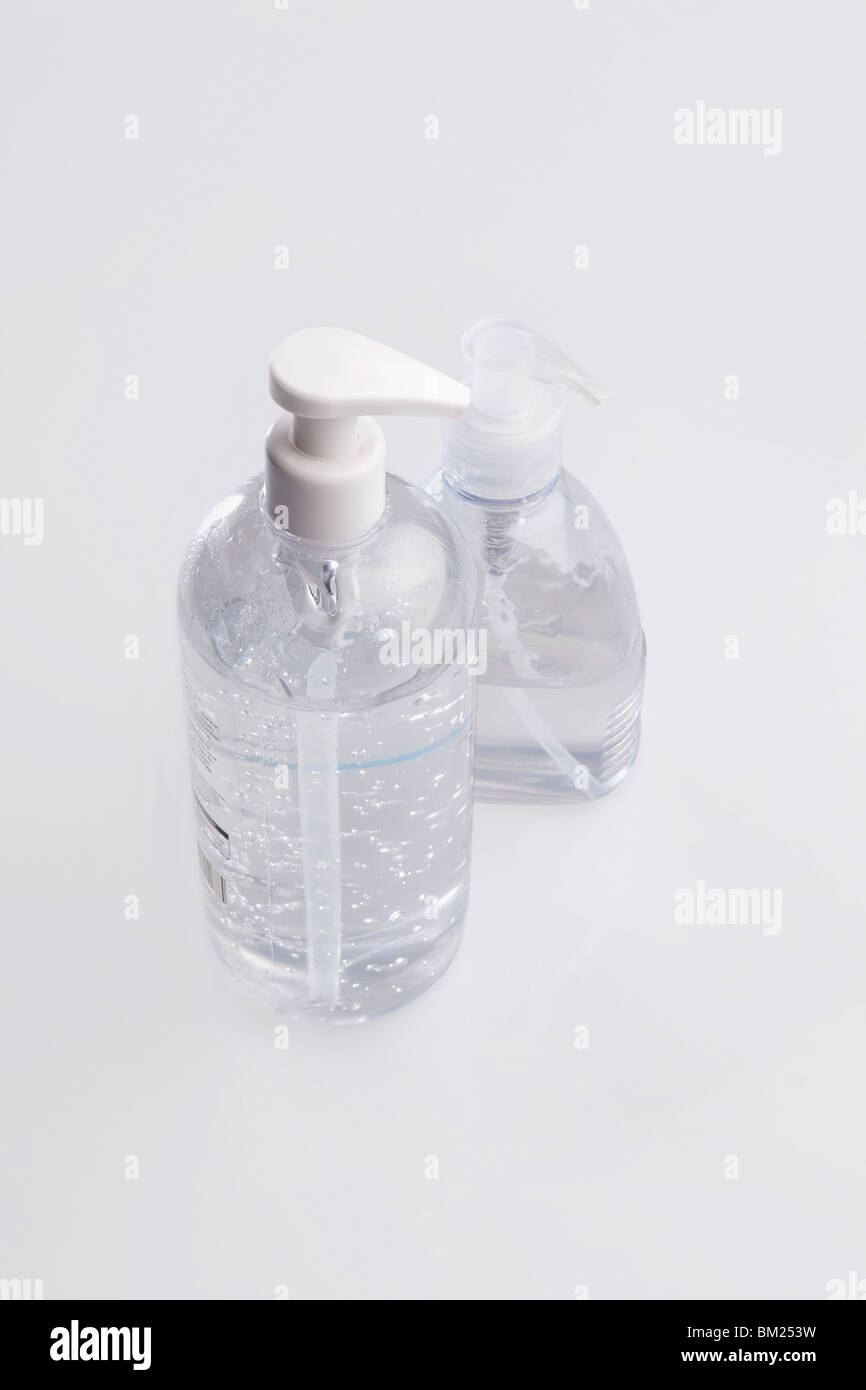 Close-up de distributeurs de savon liquide Banque D'Images