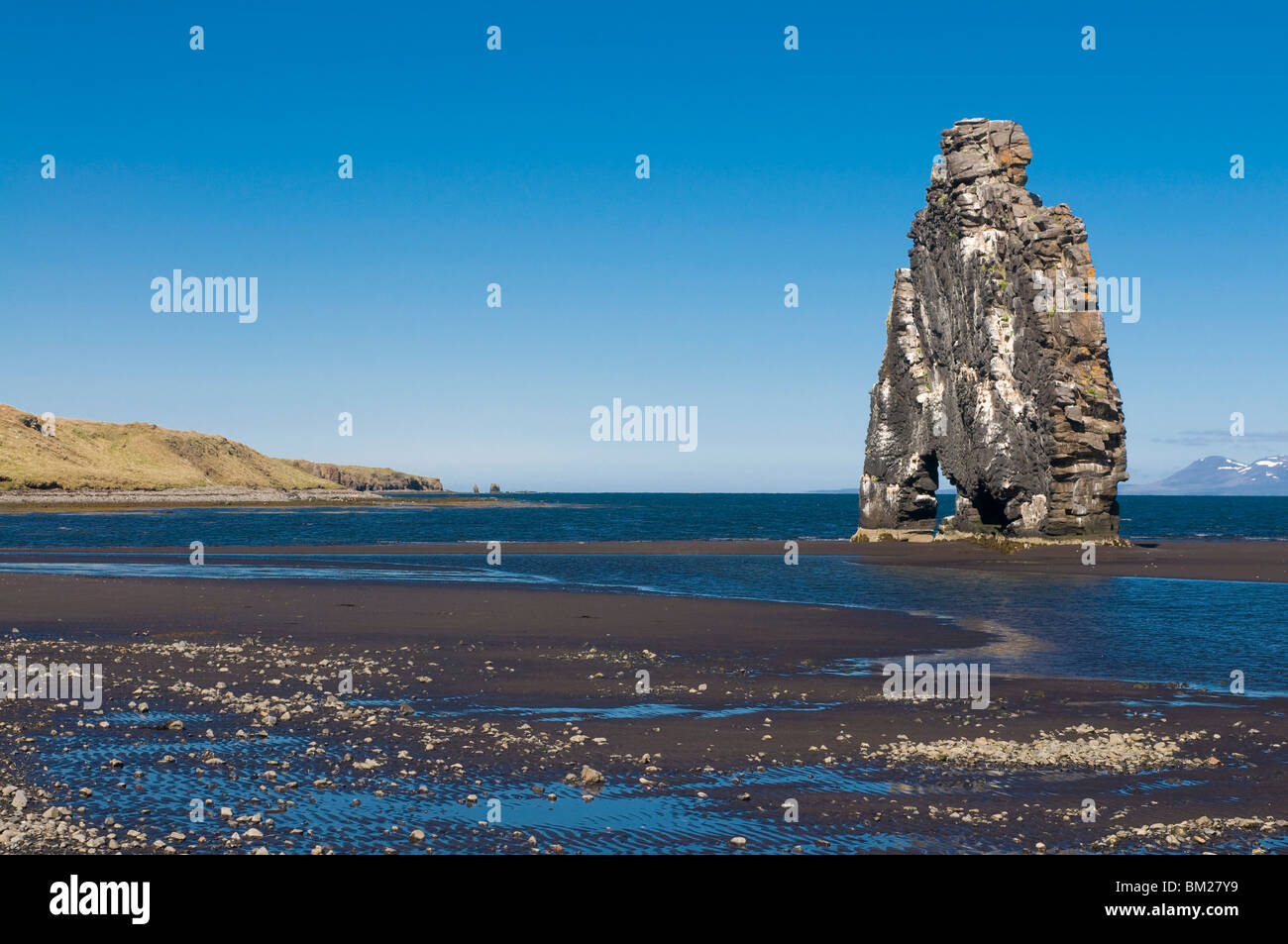 Célèbre Hvitserkur rock formation en mer, Péninsule de Vatnsnes, Islande,  régions polaires Photo Stock - Alamy