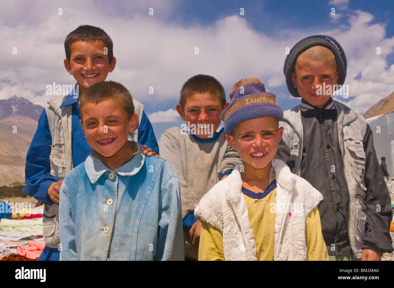 Les jeunes garçons afghans, Corridor Wakhan, Afghanistan Banque D'Images