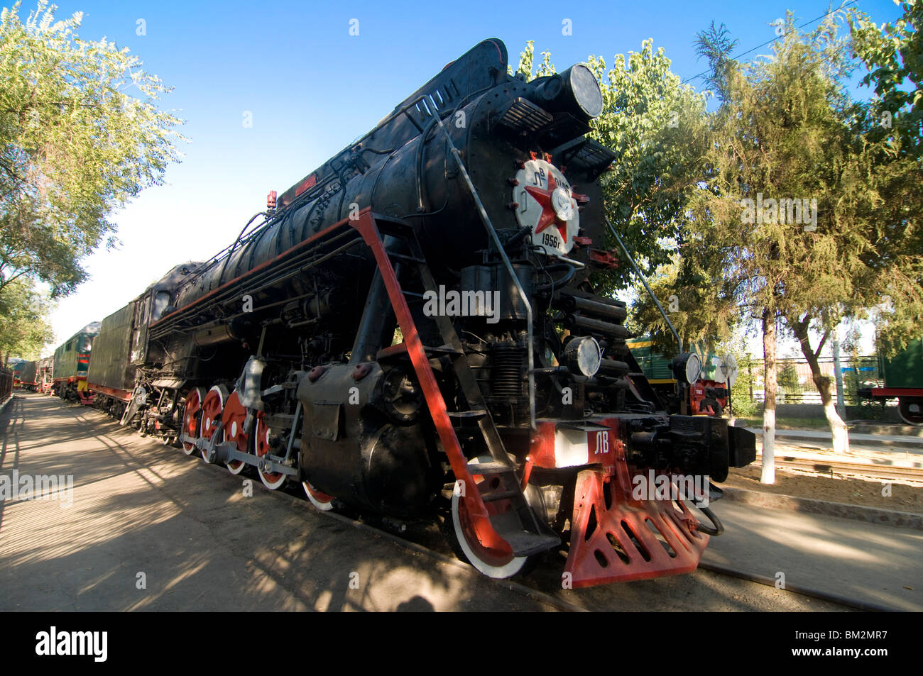Face d'une vieille locomotive, Musée du chemin de fer, Tachkent, Ouzbékistan Banque D'Images