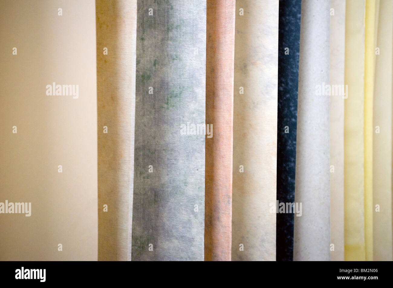Variete De Tons Et Textures De Japonais Traditionnel Papier Washi Fait Main Japon Photo Stock Alamy