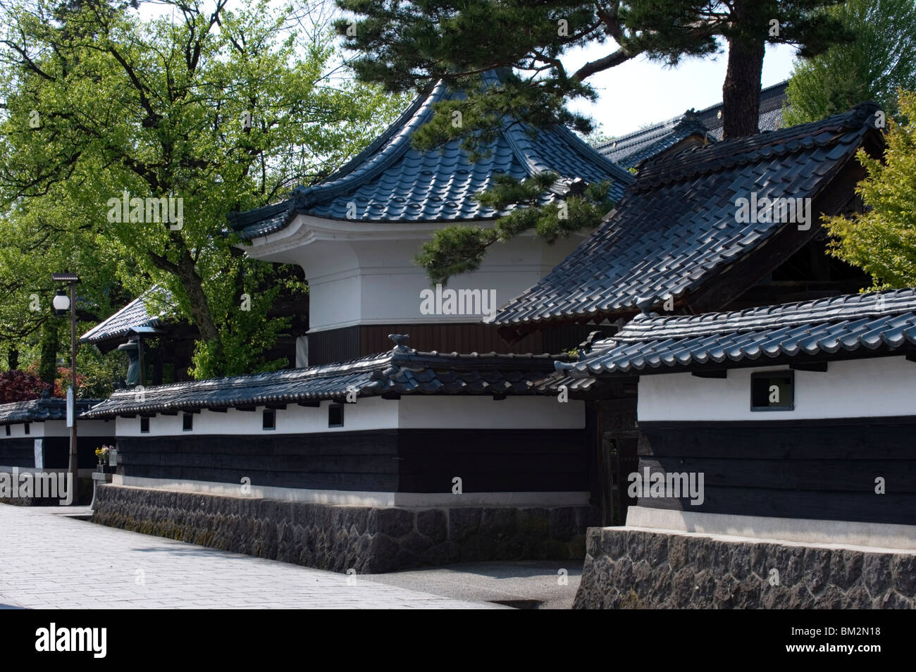 Entrée principale du Temple Choshoji dans le district de temple Teramachi Echizen-Ono dans Fukui, Japon Banque D'Images