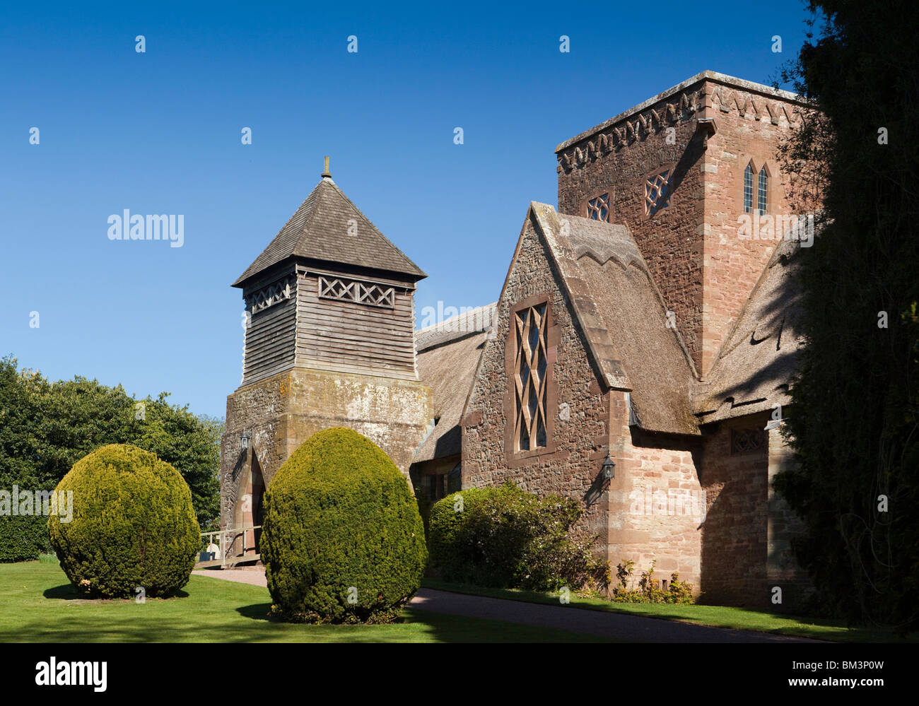 Royaume-uni, Angleterre, Herefordshire, George Sanders, Tous les Saints de l'Église d'art et d'Artisanat, conçu par William Lethaby Banque D'Images