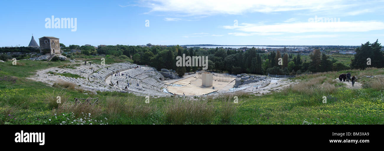 Panorama Teatro Greco, le théâtre grec - Syracuse, Sicile, Italie Banque D'Images