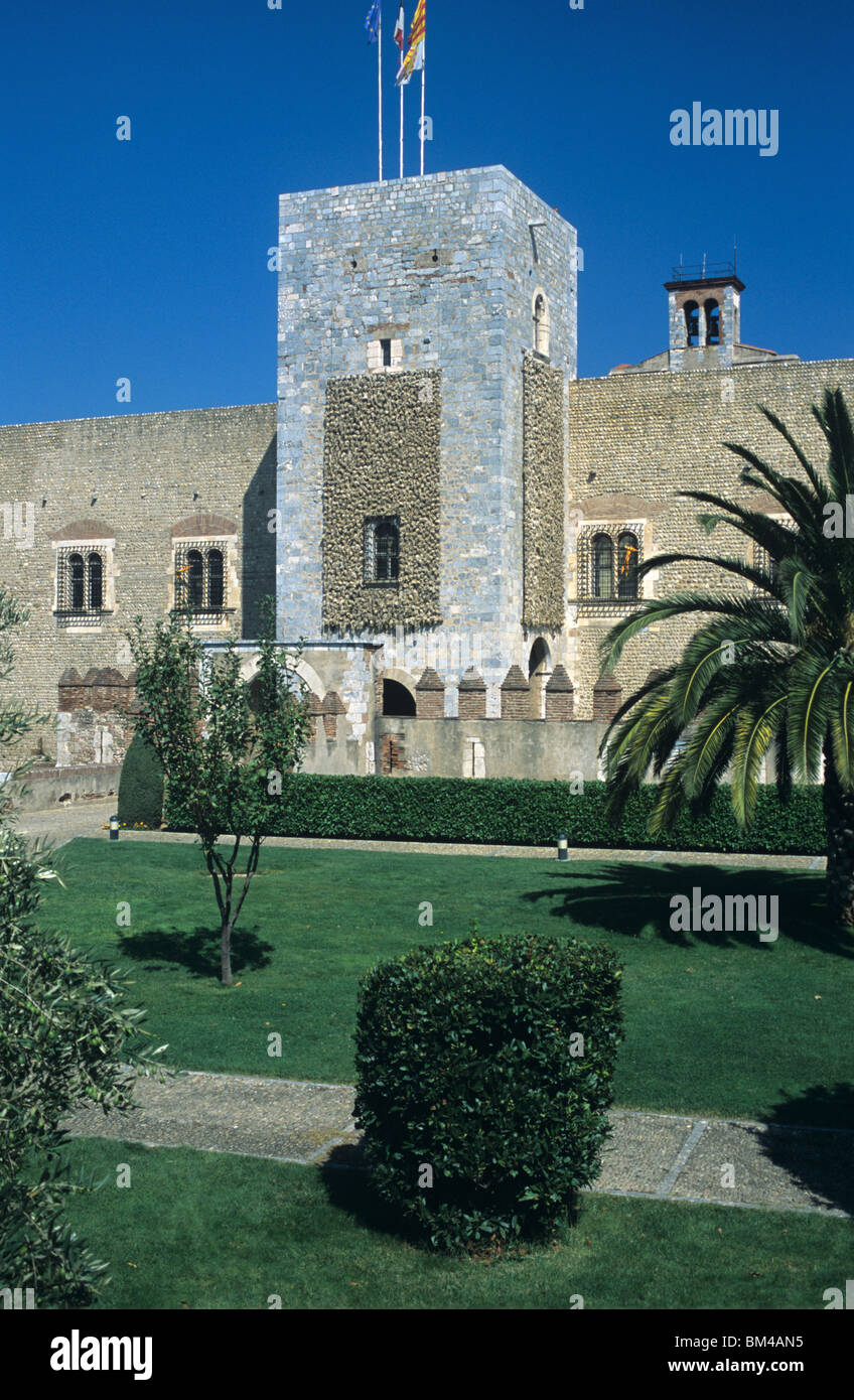 Tour d'entrée, Tour de l'Hommage, Palais des Rois de Majorque (c14e), palais médiéval des Rois de Majorque, Perpignan, France Banque D'Images