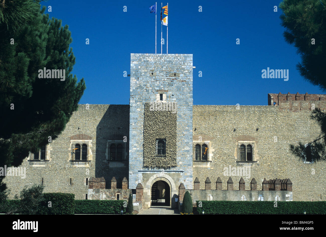 Tour d'entrée, Tour de l'Hommage, Palais des Rois de Majorque (c14e) ou le Palais des Rois de Majorque, Perpignan, France Banque D'Images