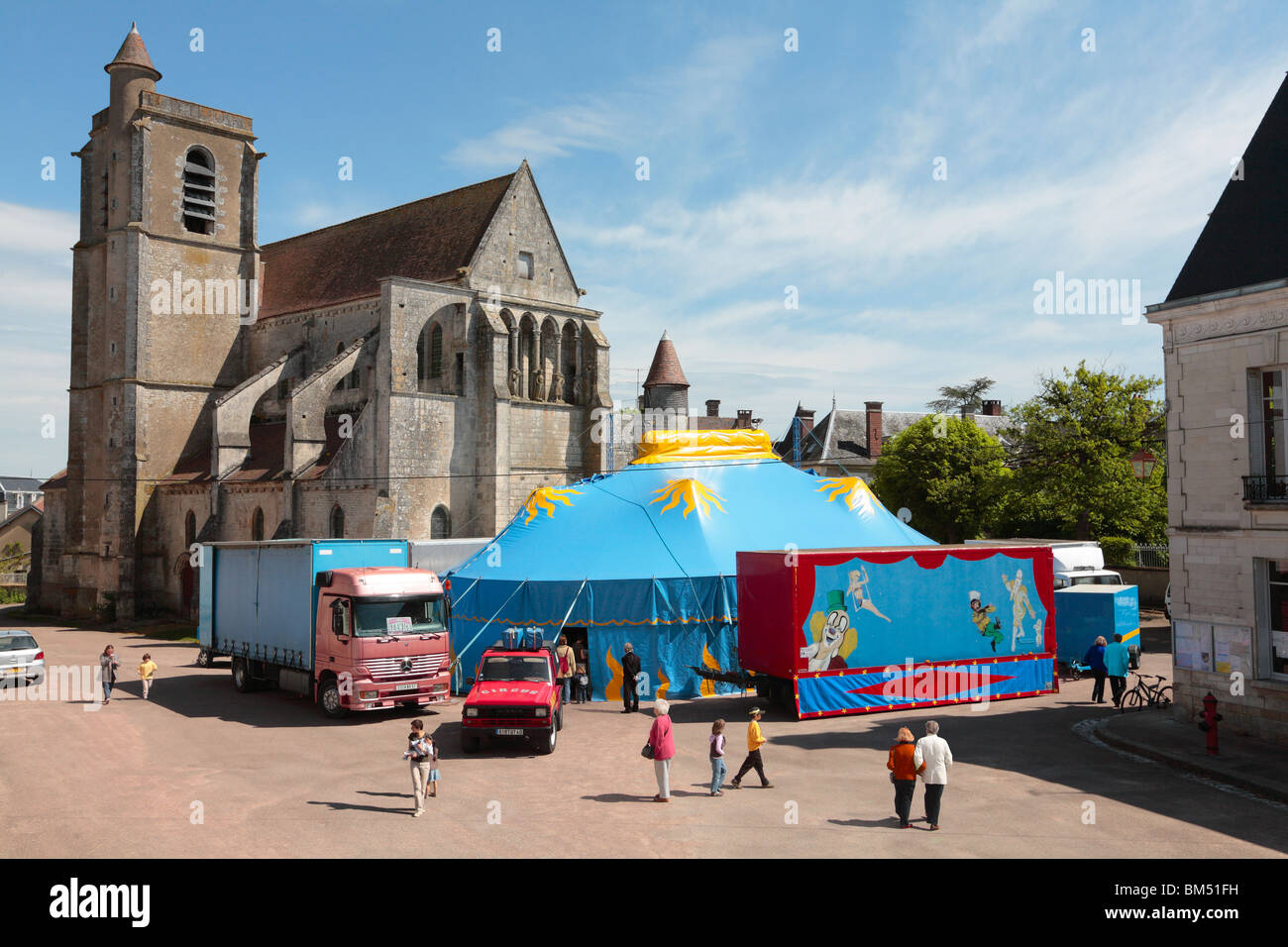 Cirque chapiteau france Banque de photographies et d’images à haute ...