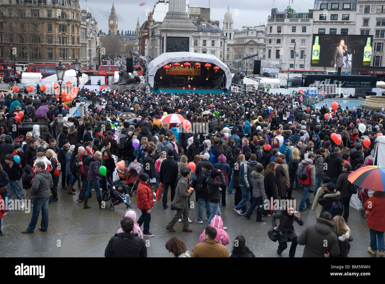 Les célébrations du Nouvel An chinois Trafalgar Square London England UK Banque D'Images