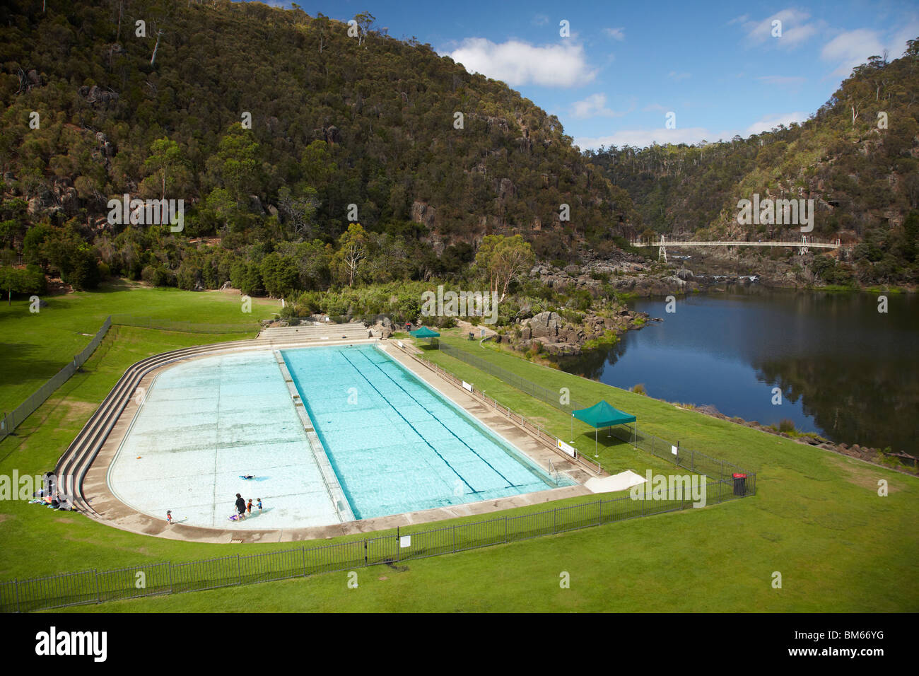 Piscine Bassin & Alexandra Suspension Bridge, premier bassin, Cataract Gorge, South Esk River, Launceston, Tasmanie, Australie Banque D'Images