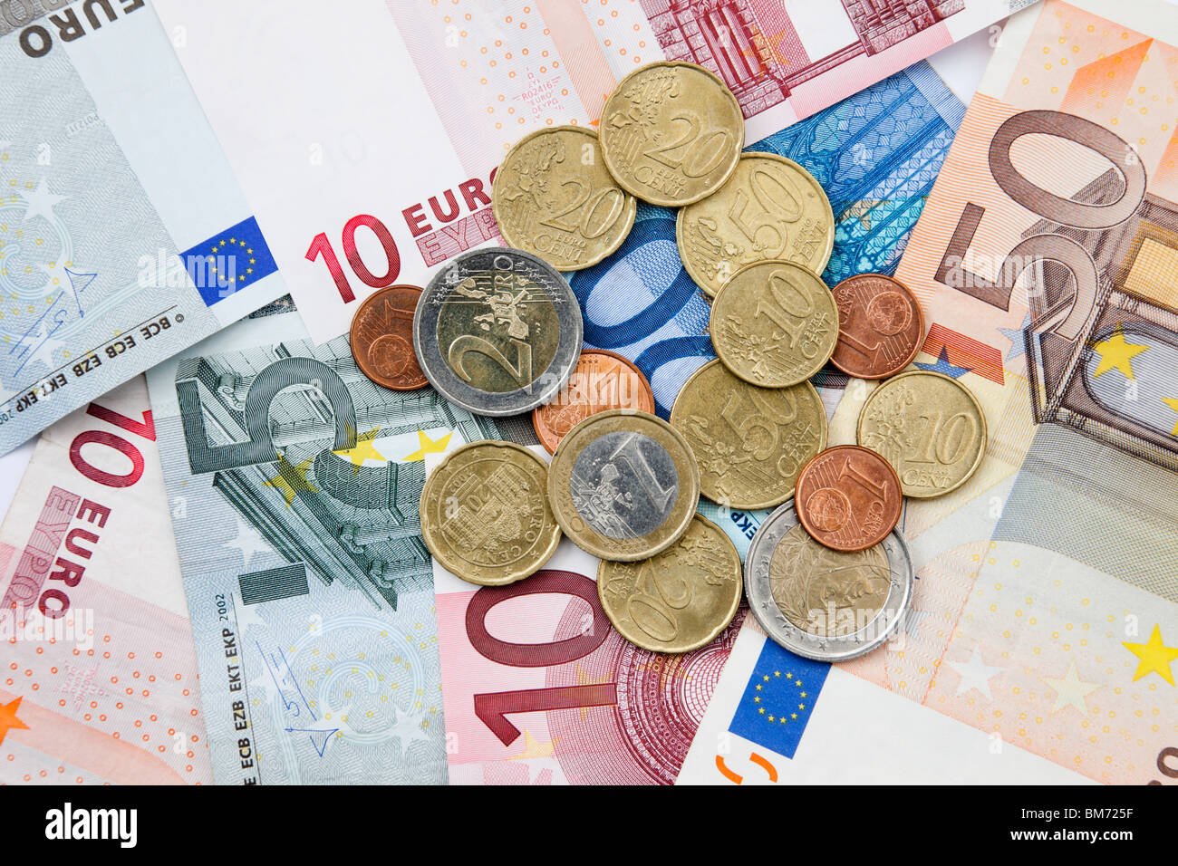 Pièces et billets en euros en coupures diverses de l'Union européenne. L'UE l'Europe Banque D'Images