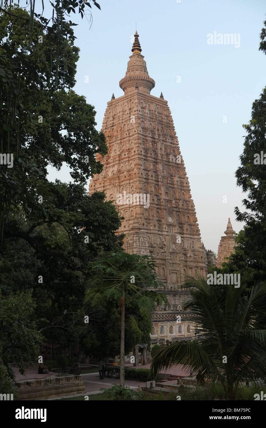 Le Temple de la Mahabodhi, le temple bouddhiste construit où Bouddha atteint l'illumination à Bodhgaya Bodhgaya ou en Inde. Banque D'Images