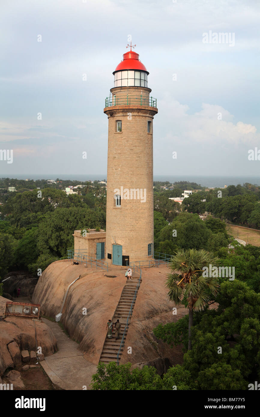 Le phare à Mahabalipuram ou Mamallapuram Etat du Tamil Nadu en Inde. Banque D'Images