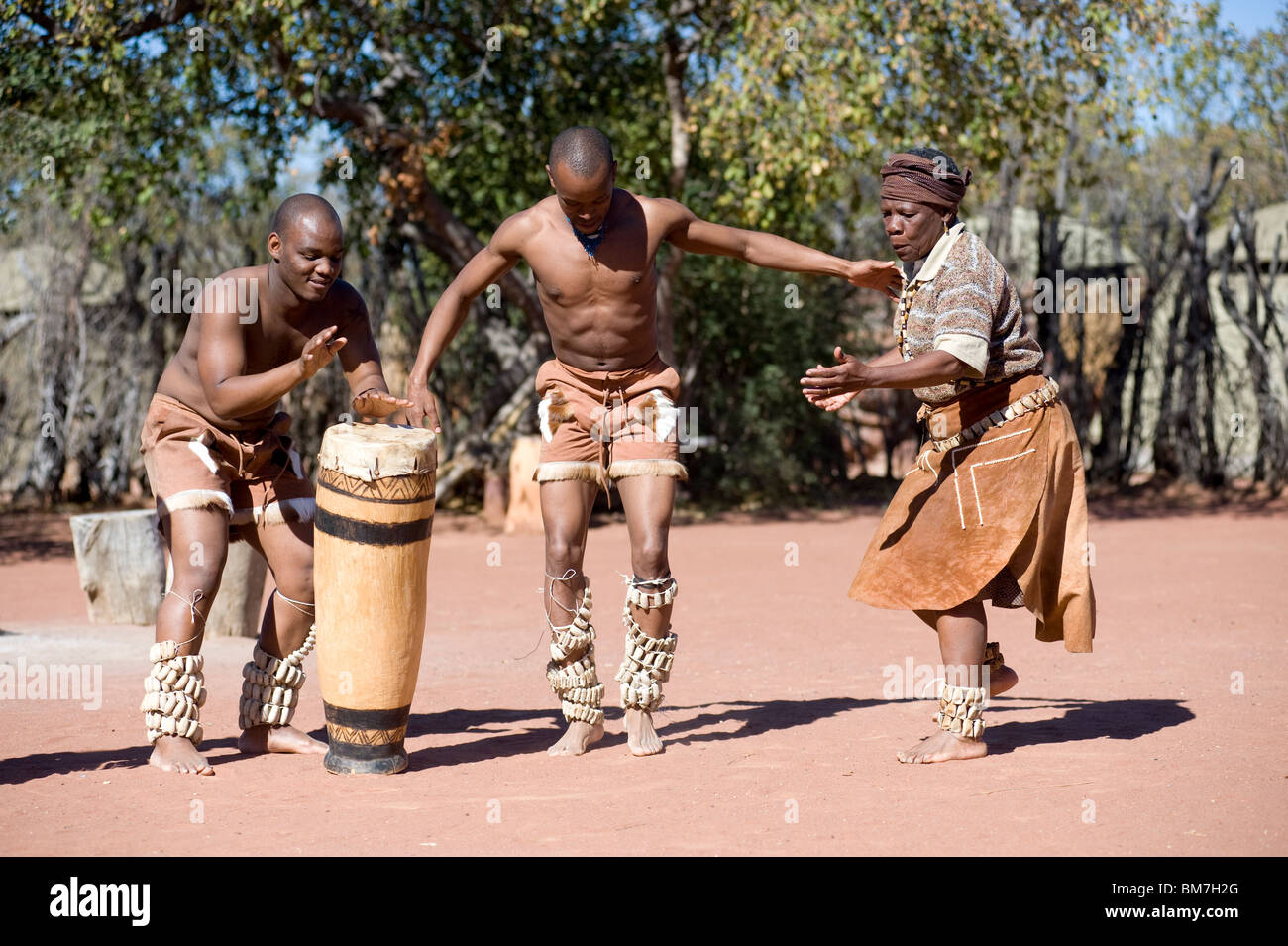 Des danseurs traditionnels Banque D'Images