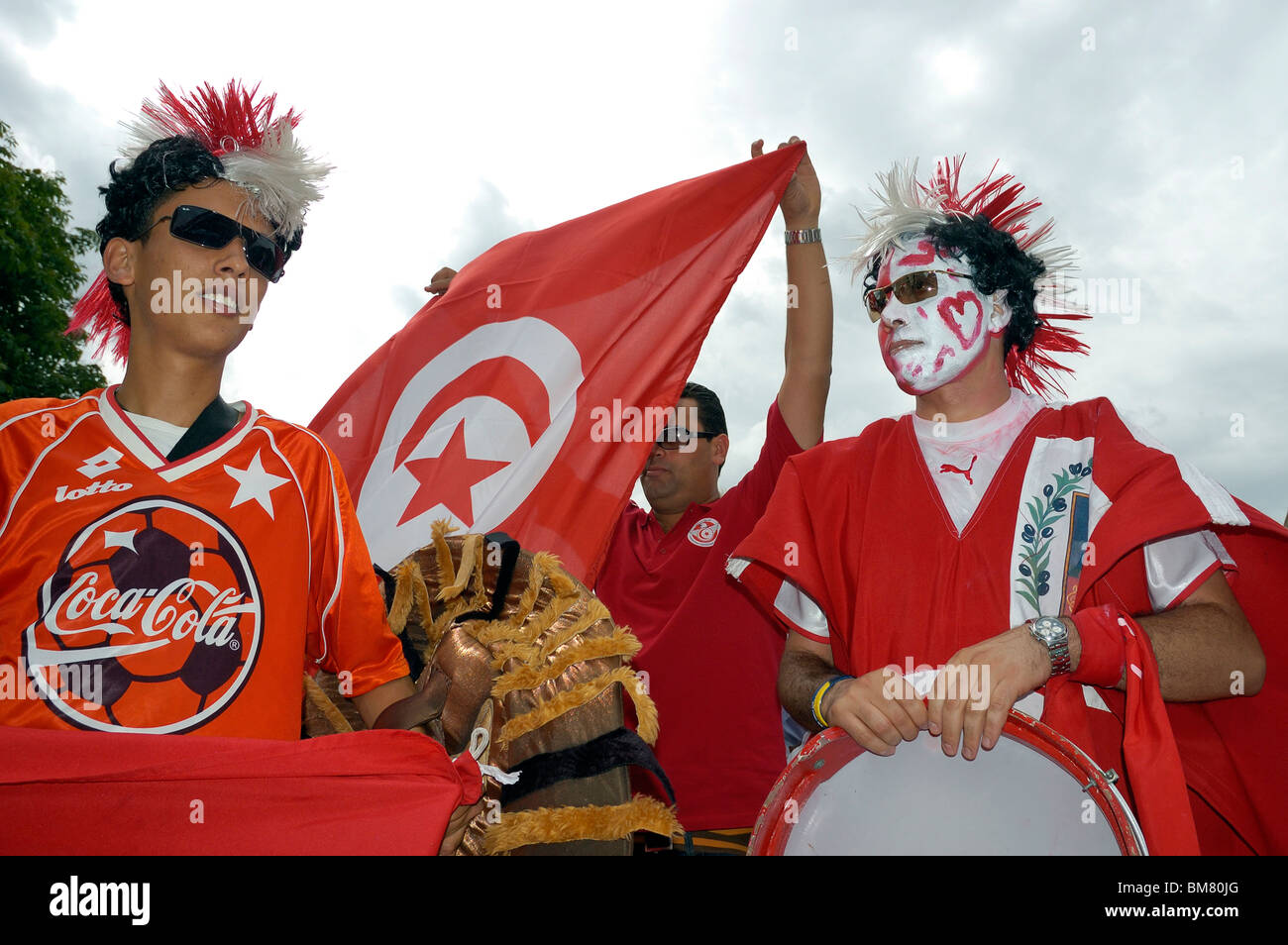 Les fans de football, les amateurs de soccer de la Tunisie lors de la Coupe du Monde de Football 2006 à Stuttgart, Bade-Wurtemberg, Allemagne Banque D'Images