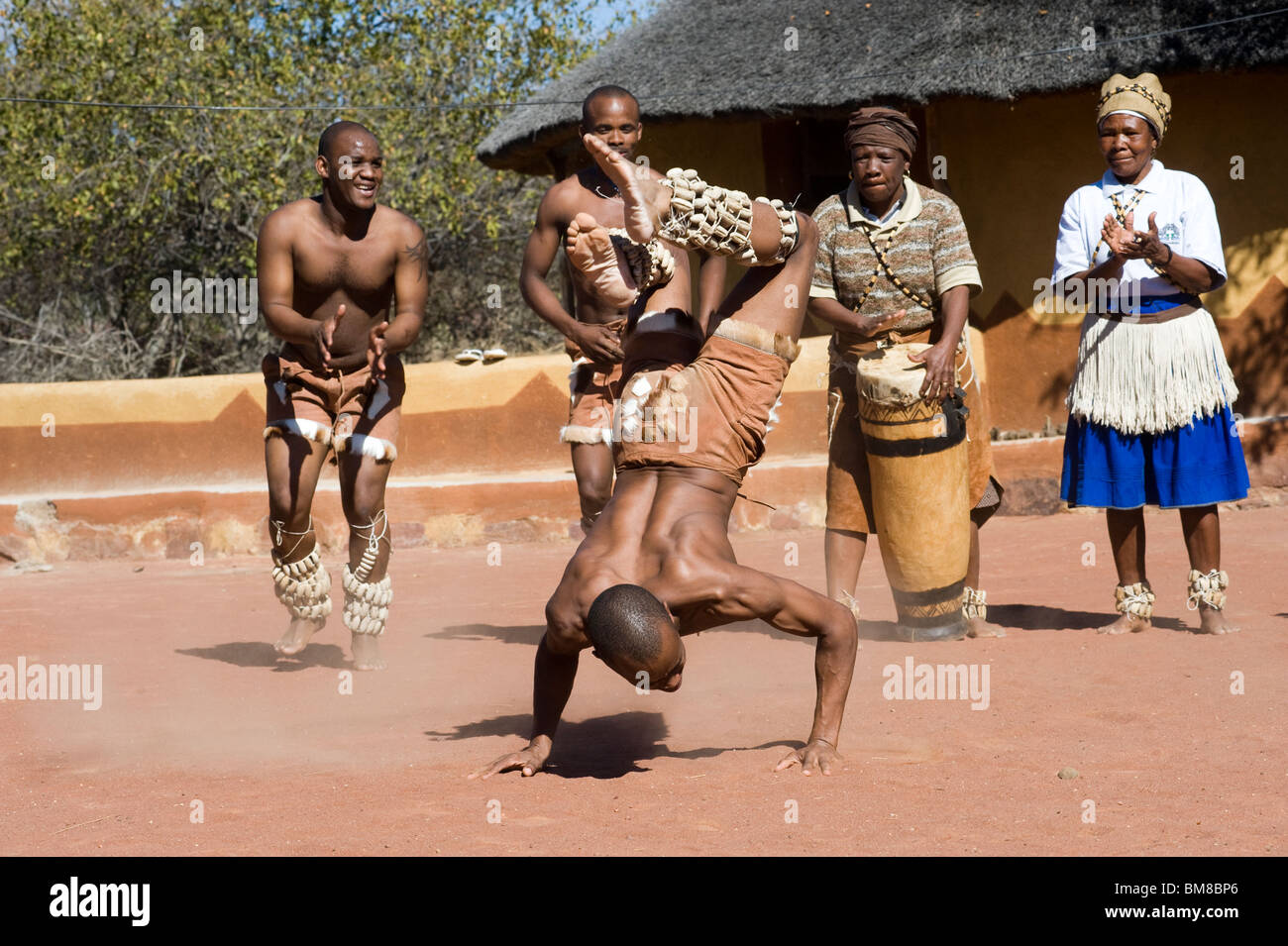 Des danseurs traditionnels Banque D'Images