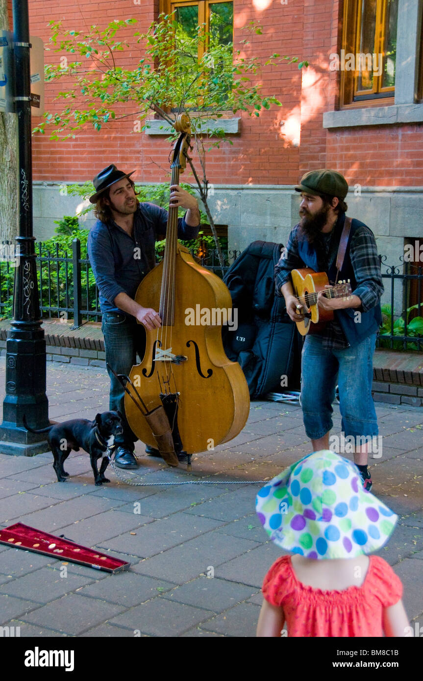 Musiciens Carré Saint Louis Plateau Mont Royal Montréal Canada Banque D'Images