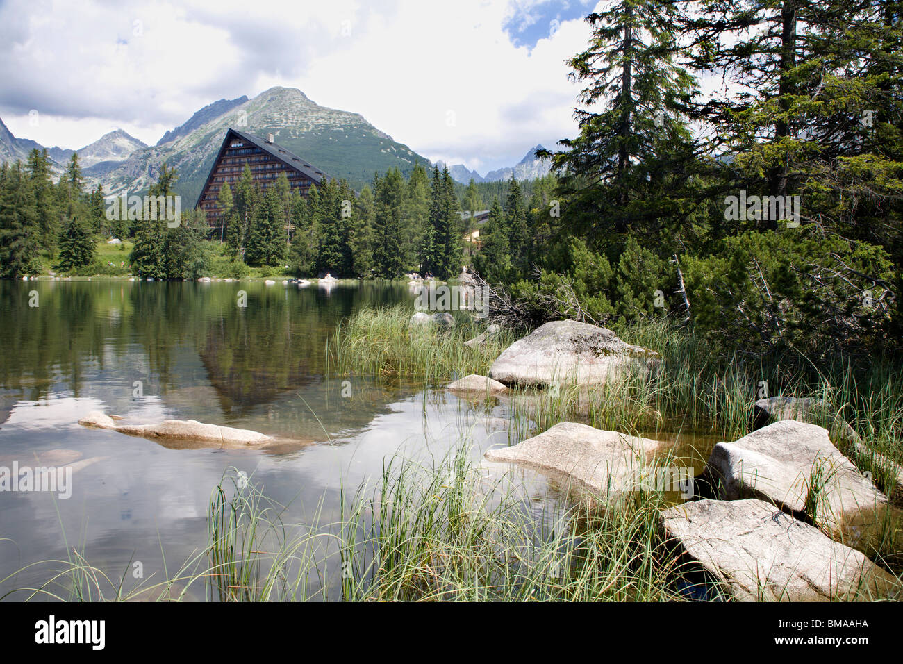 - Hautes Tatras Strbske lake Banque D'Images