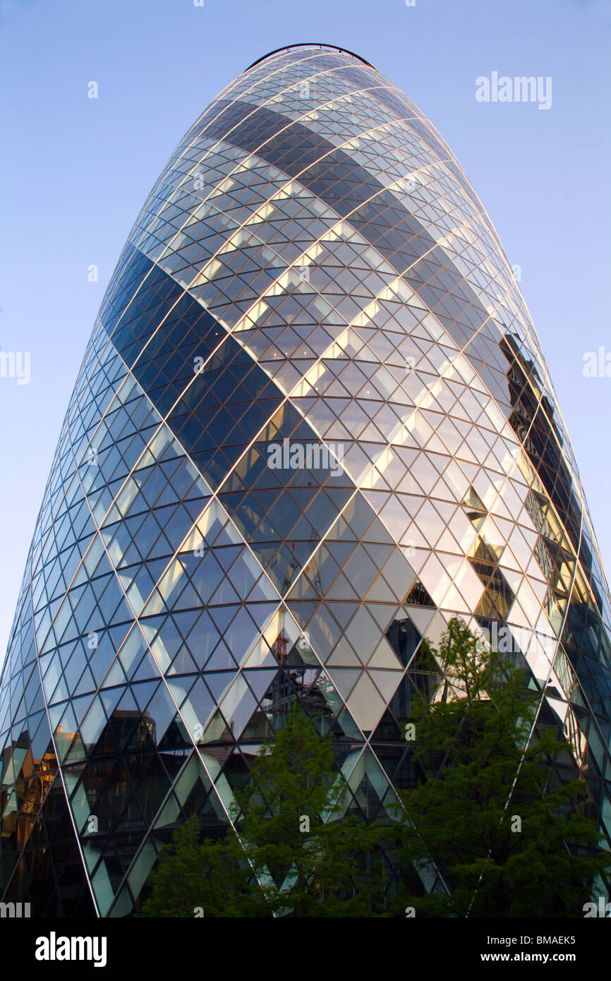 Londres - la tour Swiss Re Banque D'Images