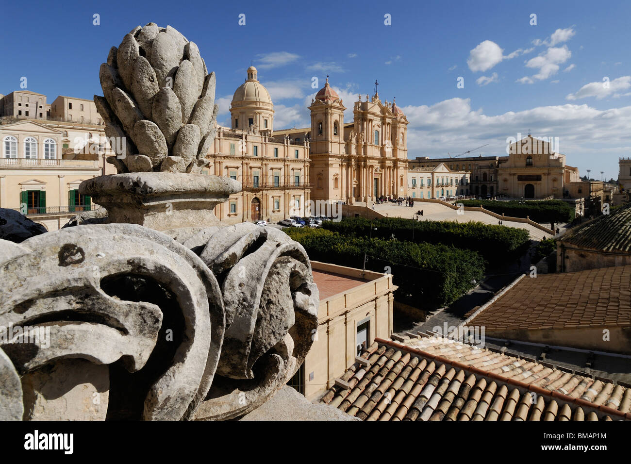 Noto. La Sicile. L'Italie. Duomo, Piazza del Municipio. Banque D'Images