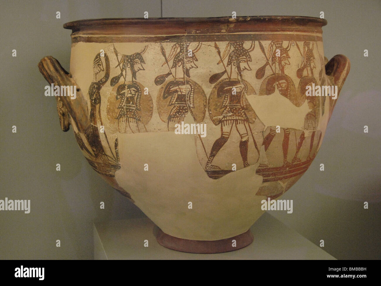 Le cratère de guerriers. 1200-1100 B.C. Mycènes. Musée Archéologique National. Athènes. La Grèce. Banque D'Images
