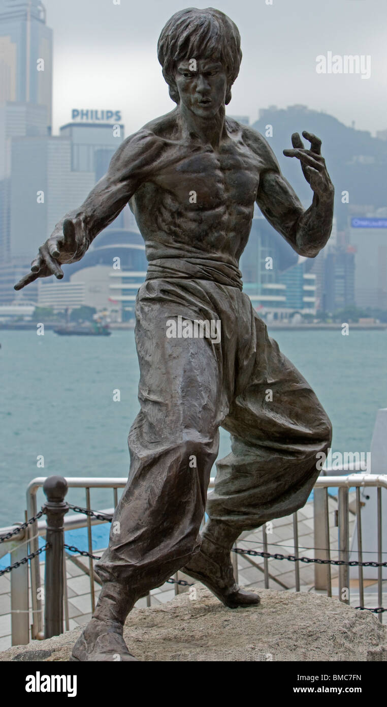 Statue de Bruce Lee, l'Avenue des Stars, Tsim Sha Tsui, Kowloon, Hong Kong, RAS de Chine Banque D'Images