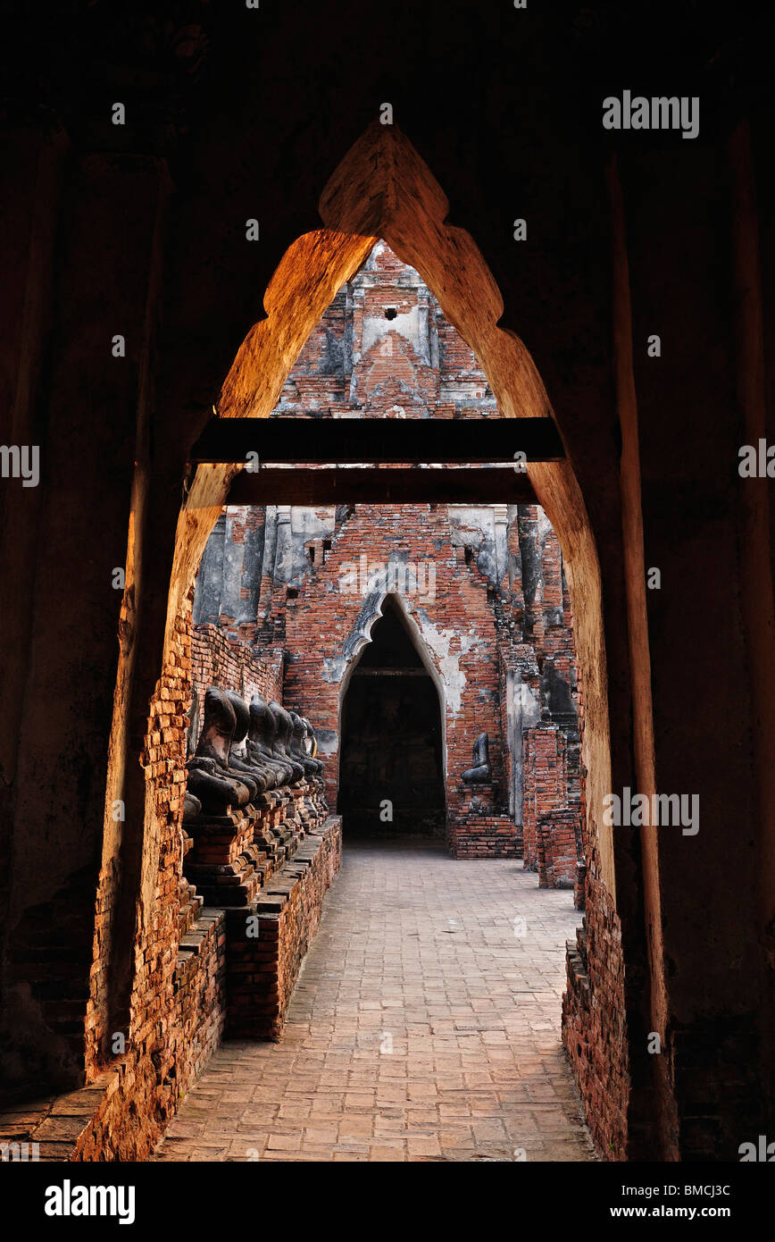 Wat Chaiwatthanaram, porte, Ayutthaya, Thaïlande Banque D'Images